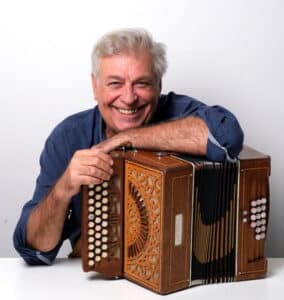 Accordeonist Riccardo Tesi in Beauforthuis